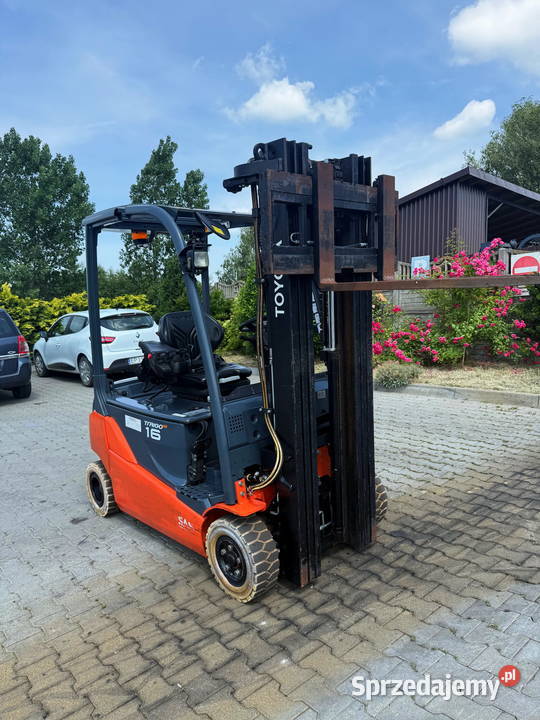 wózek widłowy elektryczny TOYOTA 8FBMT16 Triplex