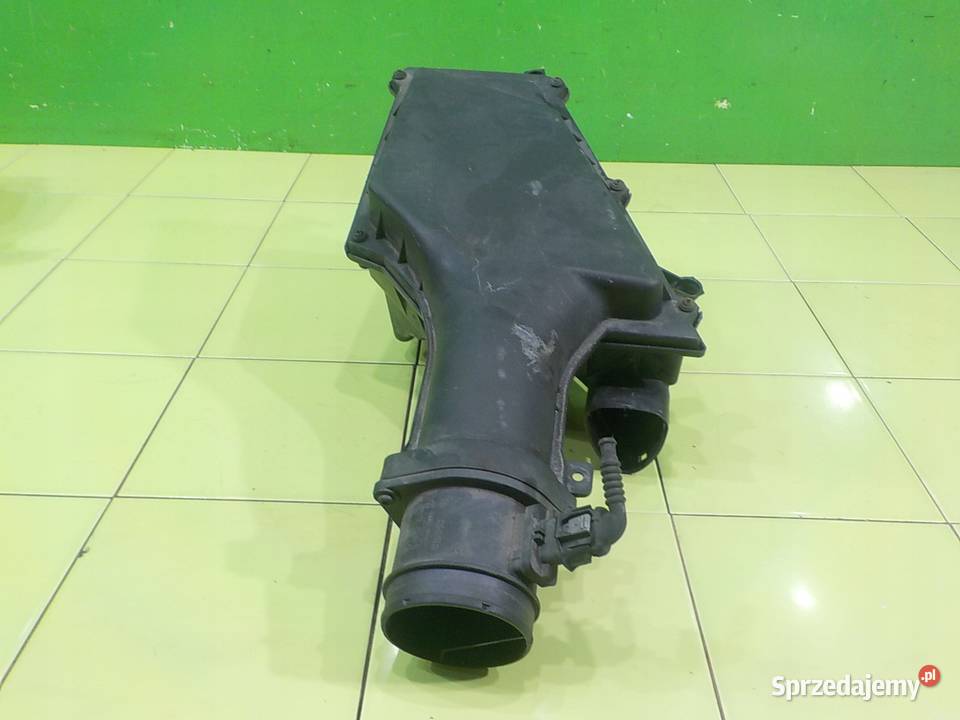 VOLVO C30 20 D 12r 3D obudowa filtra powietrza Suków