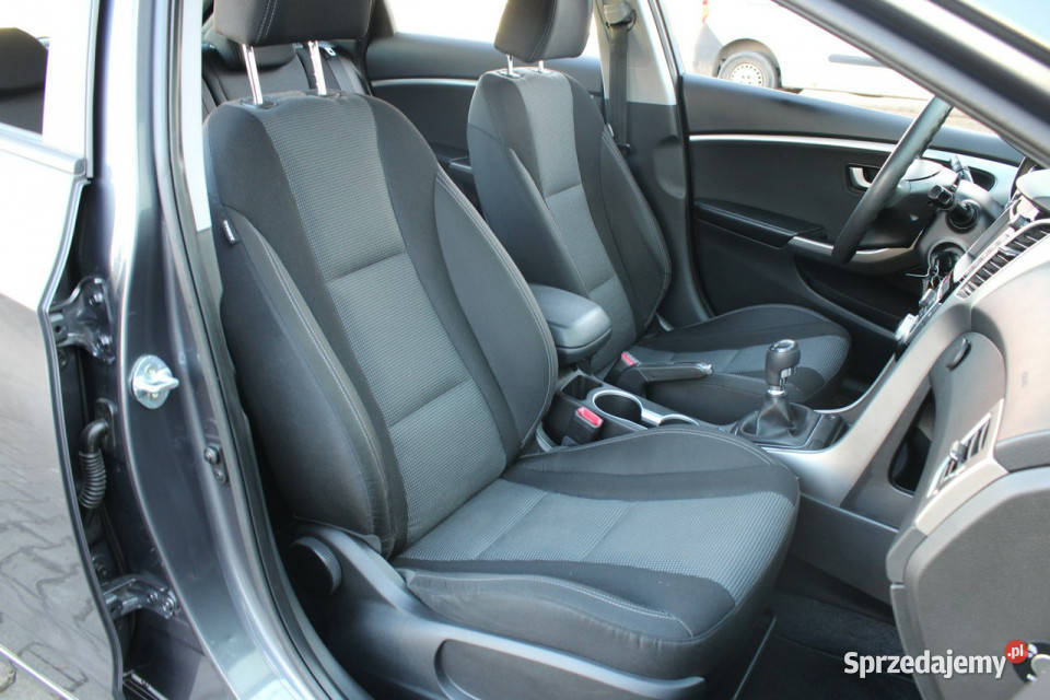 Hyundai i30 PREMIUMOrglakierLedySerwisSuper immobilizer Gliwice