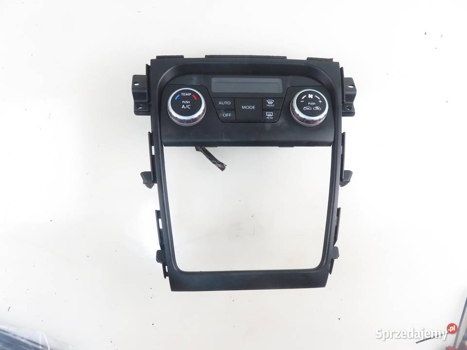 KLIMATRONIK SUZUKI SX4 3951055L00 2370400544 Panele sterowania, przełączniki