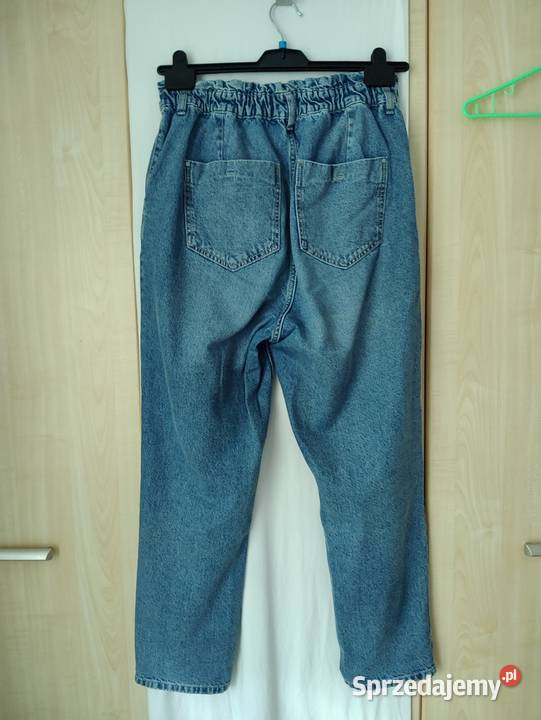 Jeansy mom na gumce Sinsay Ruciane-Nida