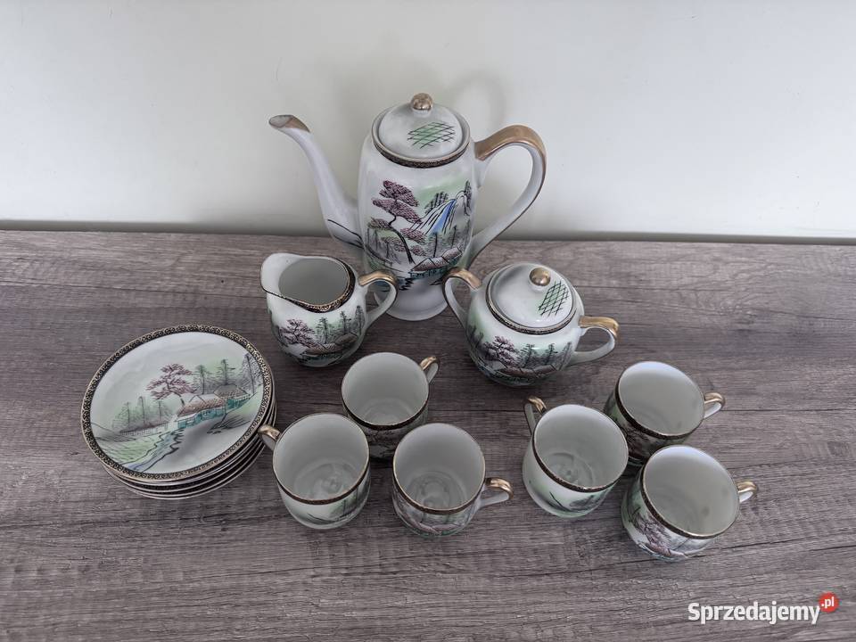 Japoński Serwis KUTANI z litografią gejszy Porcelana i szkło