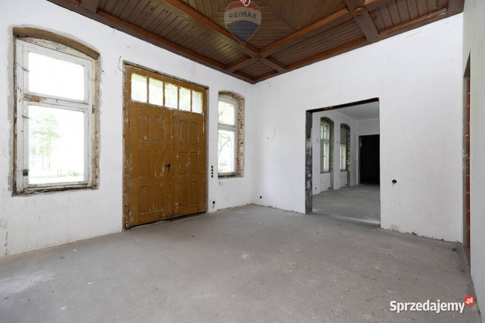 STYLOWY i PRESTIŻOWY DWOREK W WĘGORZEWIE Rok budowy 1870