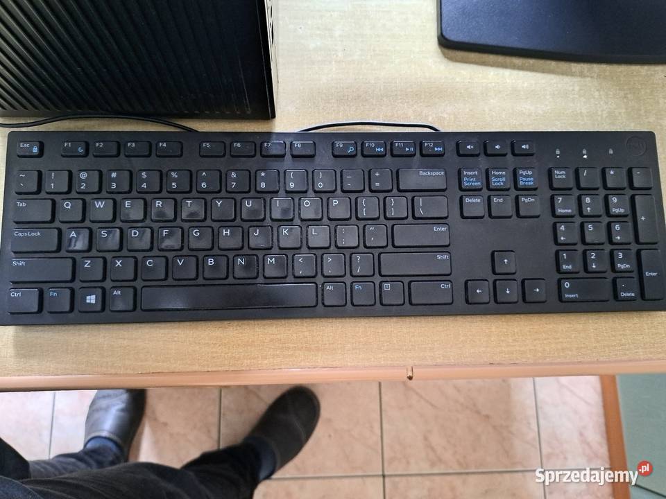 Kompletny zestaw PC Komputer monitor klawiatura Klawiatury i myszy Zabrnie