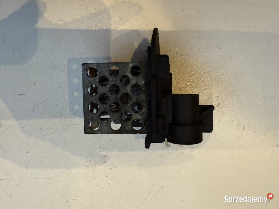 Rezystor dmuchawy Opel Zafira A osobowe Motoryzacja Ostrów Wielkopolski