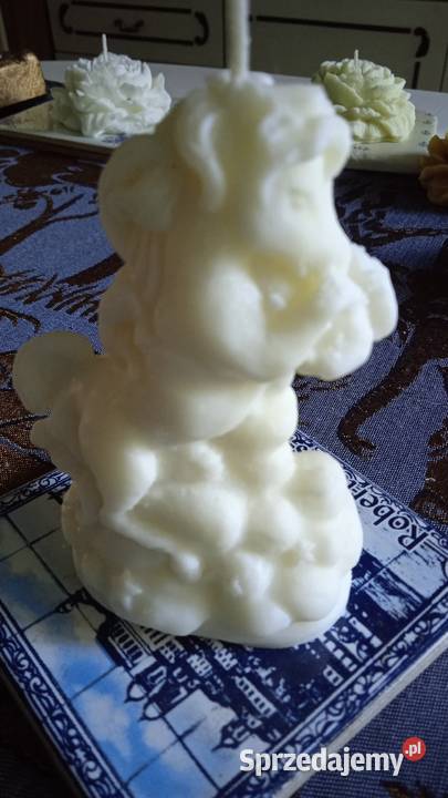 ŚWIECA SOJOWA BIAŁY MUSTANG Świece sprzedam