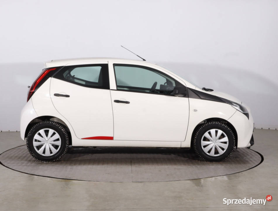 Toyota Aygo 10 VVTi komputer pokładowy Piaseczno