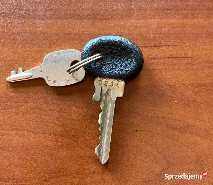 Kolekcjonerski kluczyk do Fiat 126p Maluch Bolesławiec sprzedam