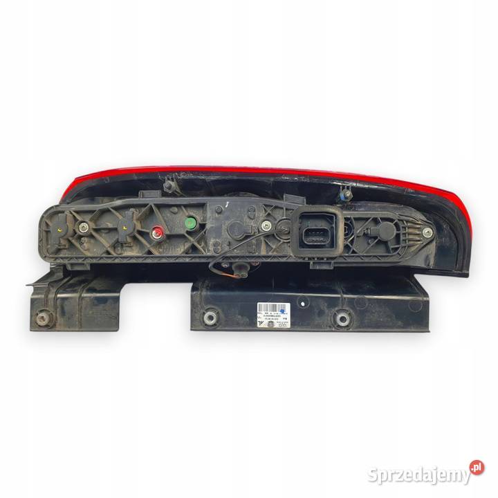 LAMPA PRAWA Fiat Doblo II Opel Combo D TYLNIA osobowe Lampy tylne Chełm
