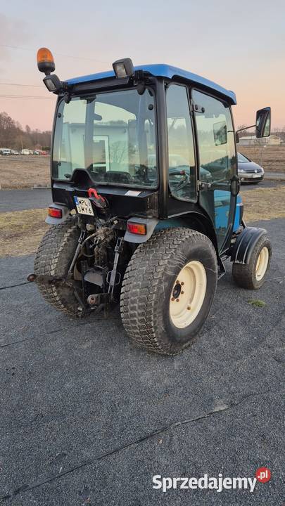 Traktorek sadowniczy LS R36i Dobrzyków