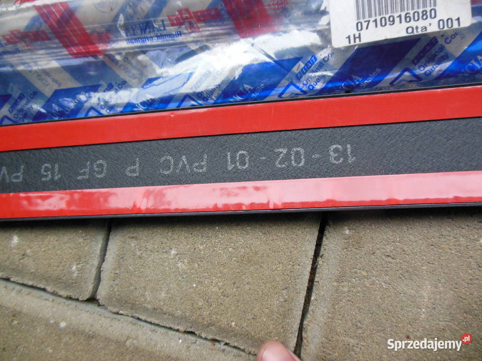Listwa drzwi przednich LEWA 3D Fiat Punto SX Kozy sprzedam