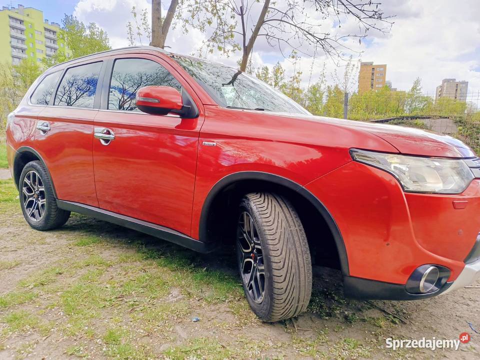 MITSUBISHI OUTLANDER 22 150 2015 4WD 7 osób hak Katowice