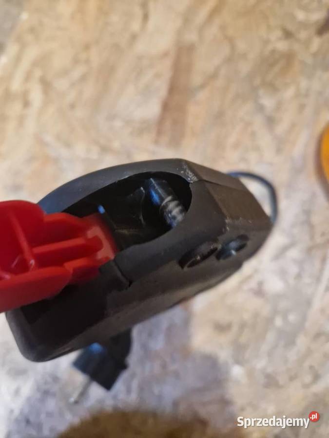 Wyłącznik bezpieczeństwa do kosiarek 2600 W Dom i Ogród