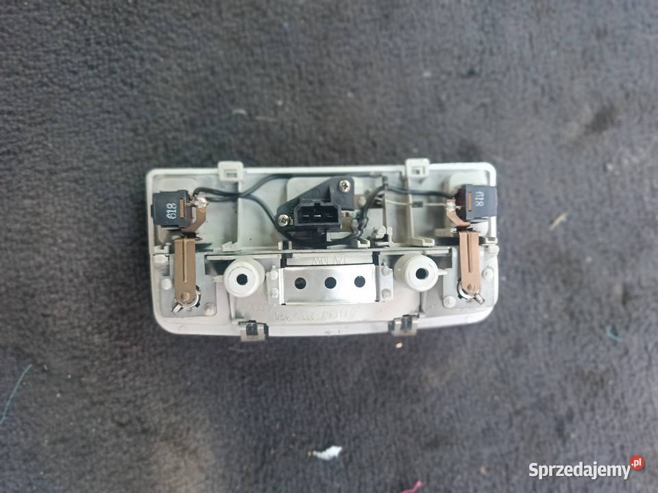 Lampka Oświetlenia Wnętrza 8D0 947 111 Y20 Audi osobowe Myszków
