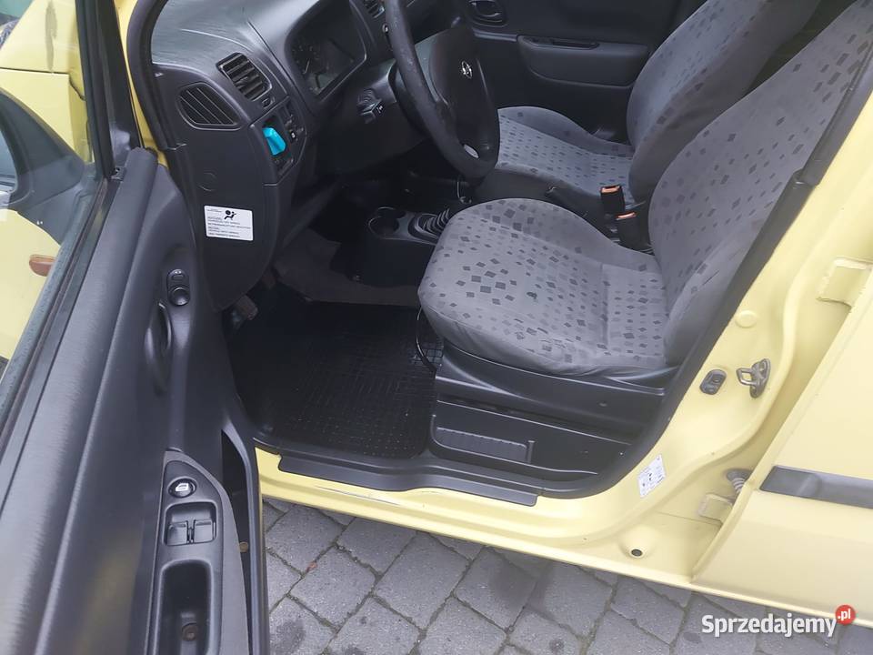 Agila 12 75 1199cm3 Agila