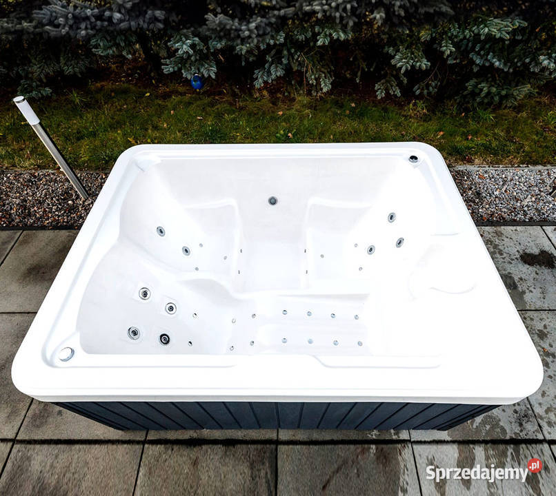 JACUZZI OGRODOWE SLIM 3 osobowe zabudowie drewno Wrocław