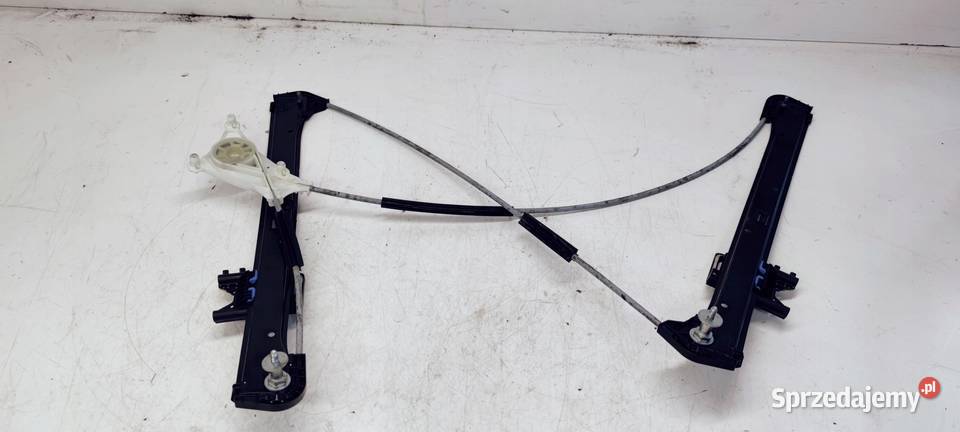 MECHANIZM SZYBY PRAWY PRZÓD AUDI A3 8V Przystajń
