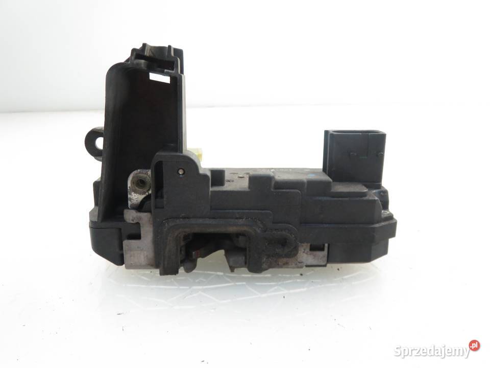 ZAMEK PRAWY PRZEDNI OPEL ASTRA III H 13210739PW