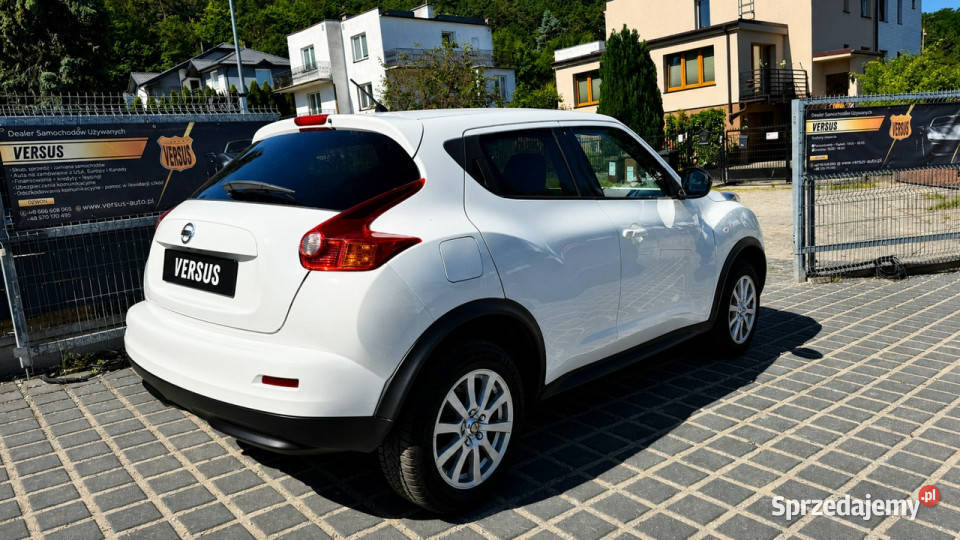 Nissan Juke 16 Benzyna 117 2014 Bezwypadkowy lakier metallic Gdynia