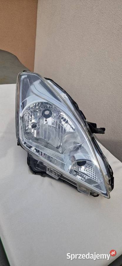 Lampa prawa Suzuki Baleno II śląskie Cieszyn