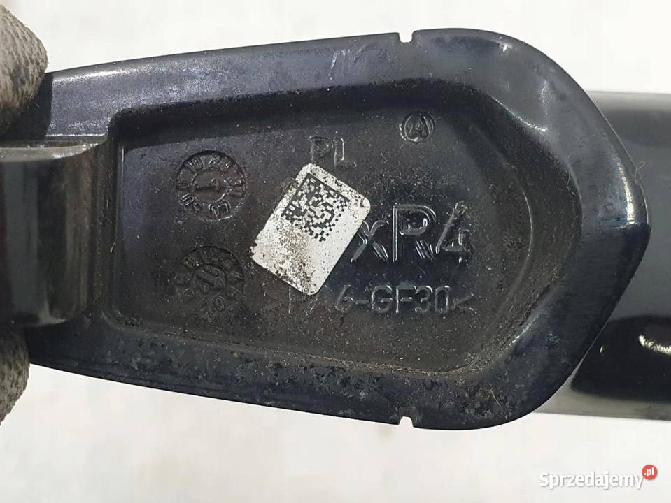 KLAMKA DRZWI PRAWY PRZOD BMW F20 668 SCHWARZ