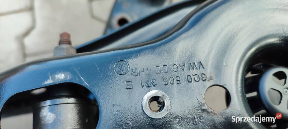 VW TIGUAN II BELKA ZAWIESZENIE TYŁ 4X4