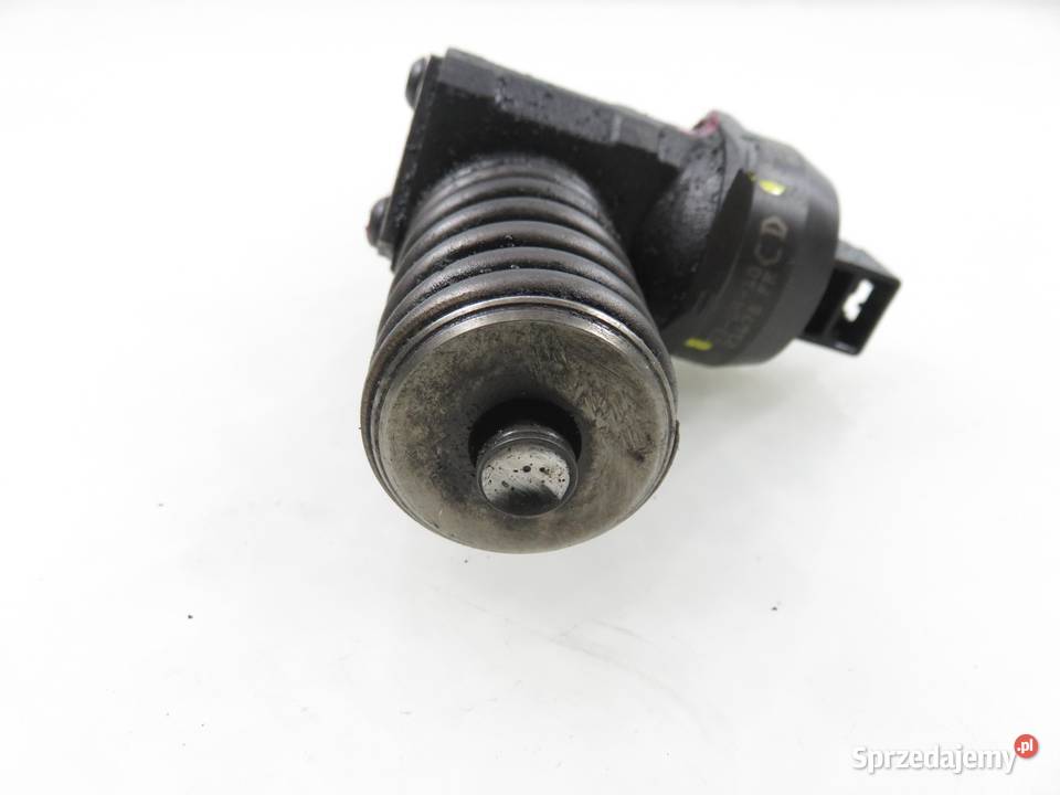 POMPOWTRYSKIWACZ AUDI A4 B6 19 TDI 038130073BA
