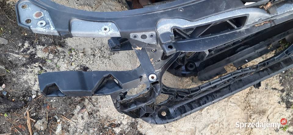 Audi a4 b6 Pas przedni wzmocnienie sprzedam