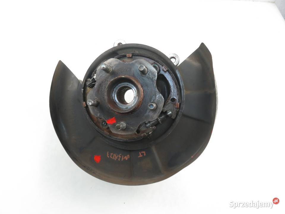 PIASTA TYLNA LEWA INFINITI M30 Y51 30d Q70