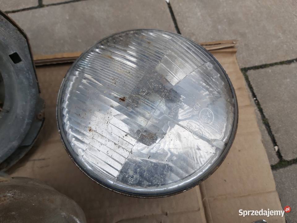 Reflektory lampy Fiat 125p nie Polonez FSO uniwersalne małopolskie Wola Dębińska