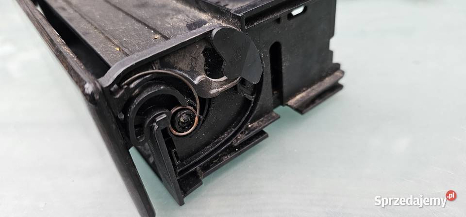 Schowek pod radio avantgarde mercedes w210 osobowe wielkopolskie Zbąszyń sprzedam