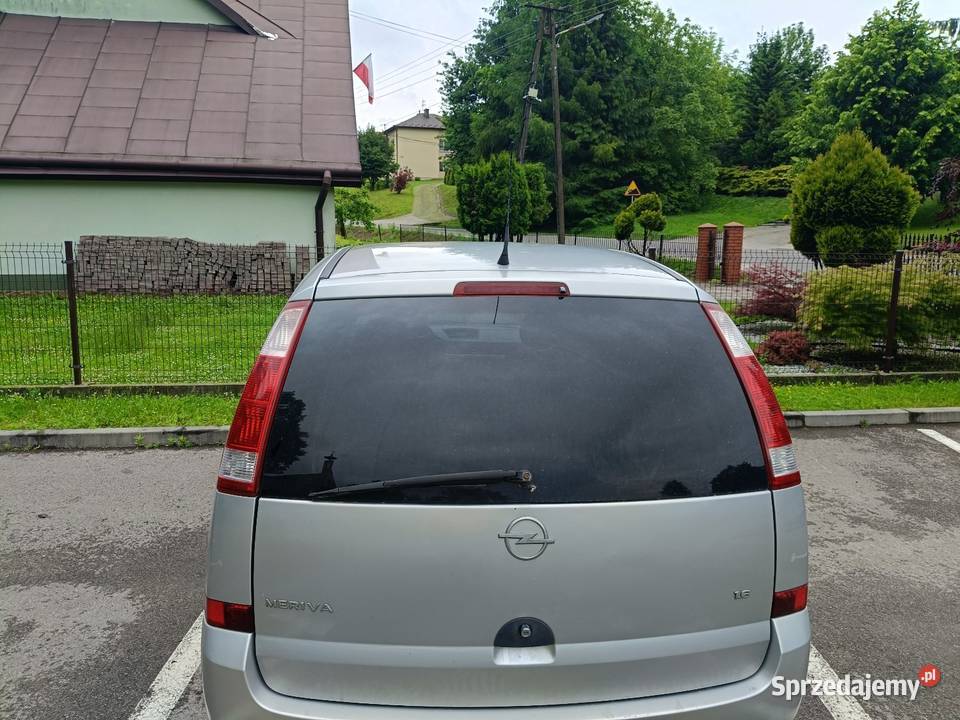 Sprzedam Opel Meriva 16 uszkodzone sprzęgło półautomatyczna podkarpackie Dąbrowa sprzedam