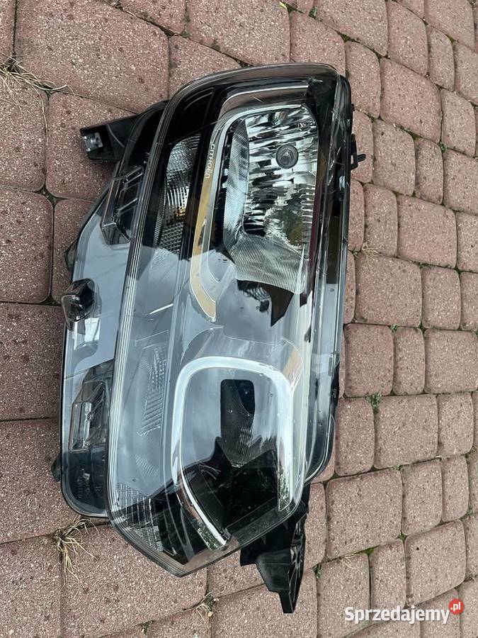 Lampa reflektor Citroen Berlingo 90146120 Rymanów sprzedam