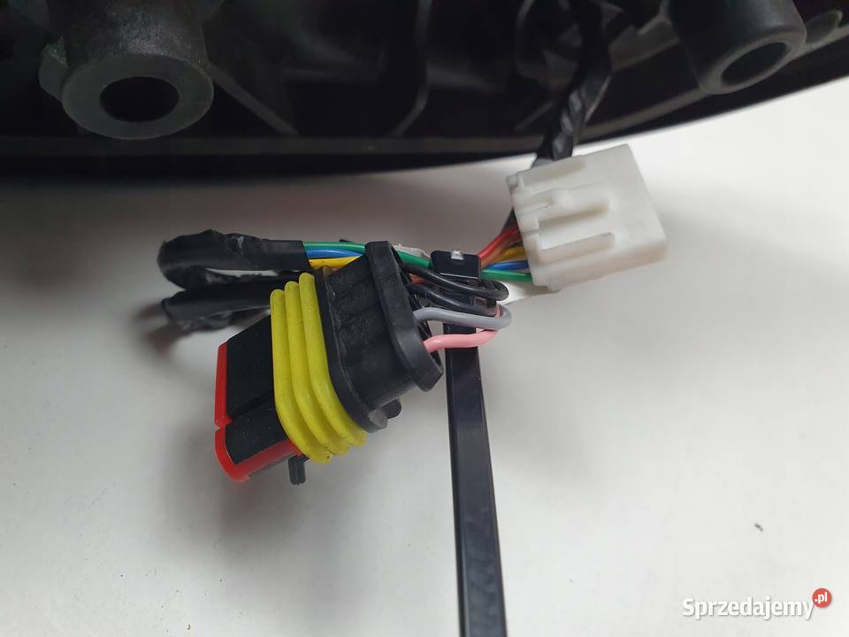 LUSTERKO LEWE KIEROWCY Iveco Daily IV 14 54 9 Chełm