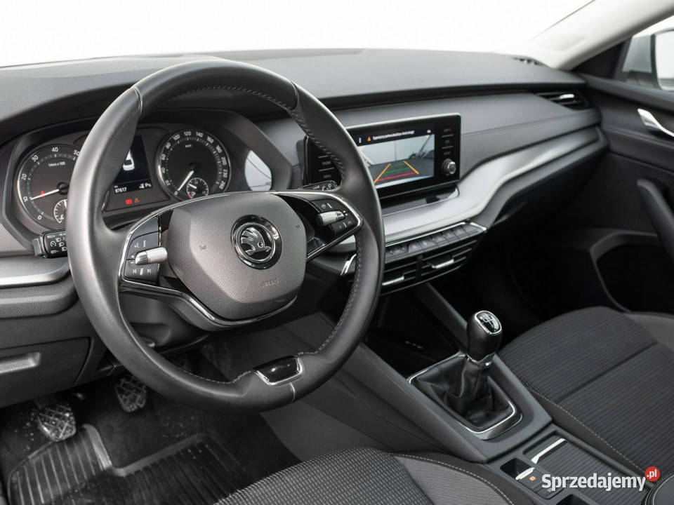 koda Octavia GD1F03215 TSI Ambition Kcofania lakier metallic Pępowo sprzedam