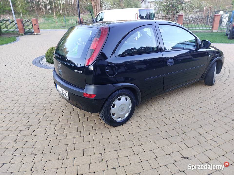 Sprzedam opel corsa 2002 175000 przebiegu klima