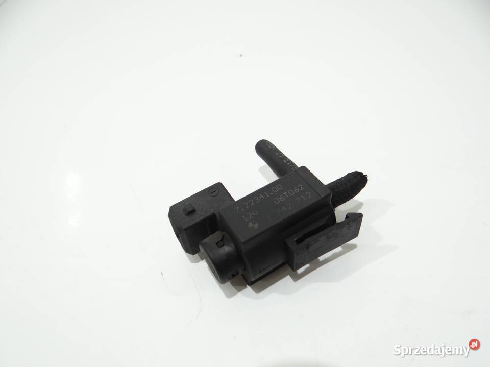 ZAWÓR PODCIŚNIENIA BMW 5 E60 E61 30D 1742712 osobowe Strzyżewice sprzedam