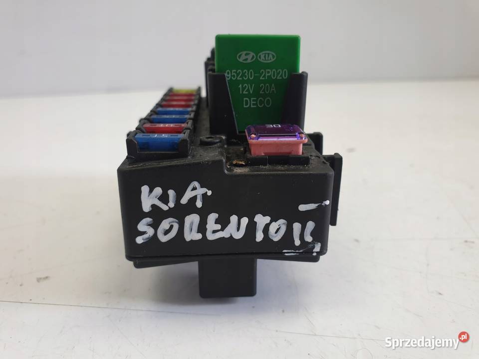 SKRZYNKA BEZPIECZNIKÓW Kia Sorento II 22 CRDI Skrzynki bezpieczników