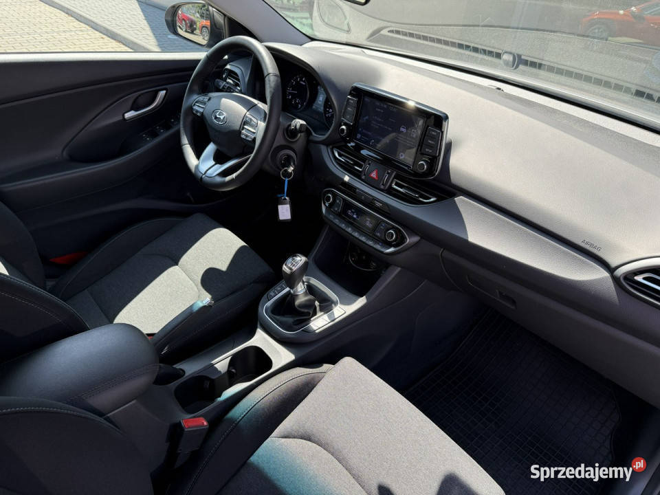 Hyundai i30 15 TGDI 160 6MT Smart LED Android centralny zamek Piotrków Trybunalski