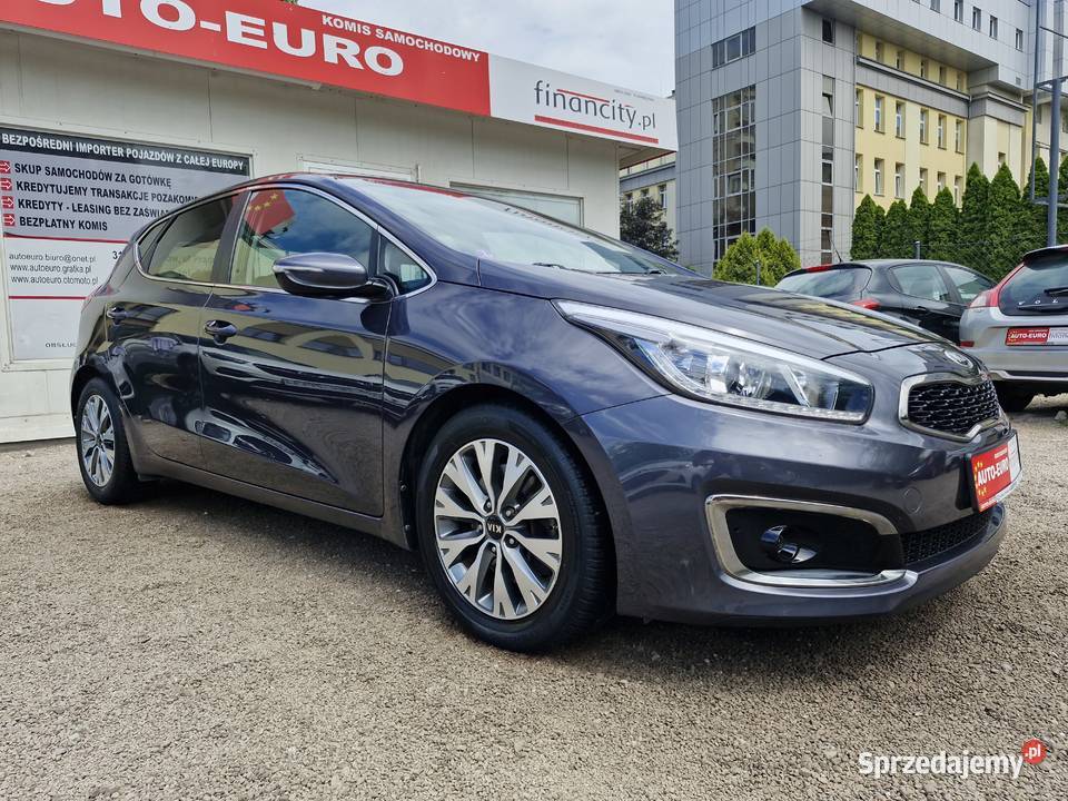Raport 14 benz full ASO lakier fabryczny nieuszkodzony sprzedam