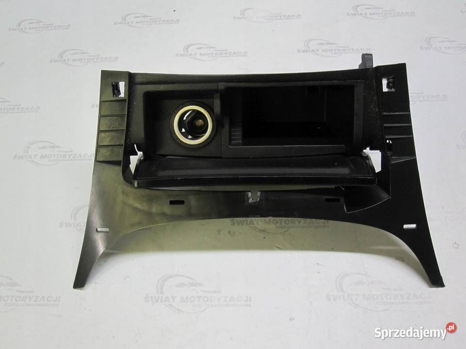 INSIGNIA A I LIFT 10r popielniczka schowek