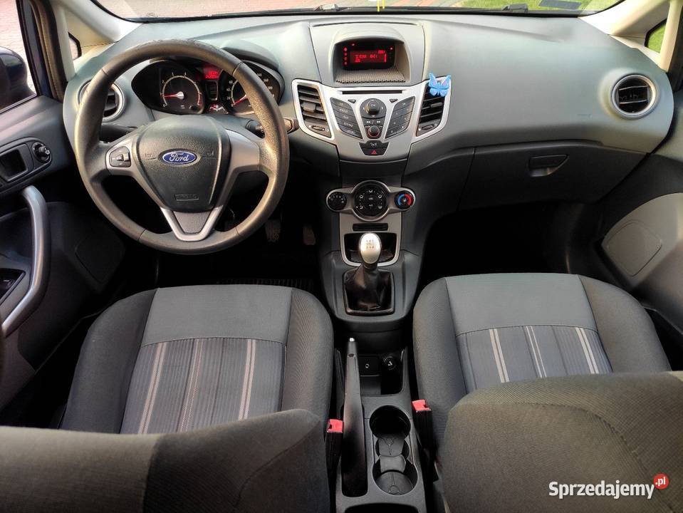 Ford Fiesta Benzynka Garażowany Bez Wkładu światła do jazdy dziennej Łochów