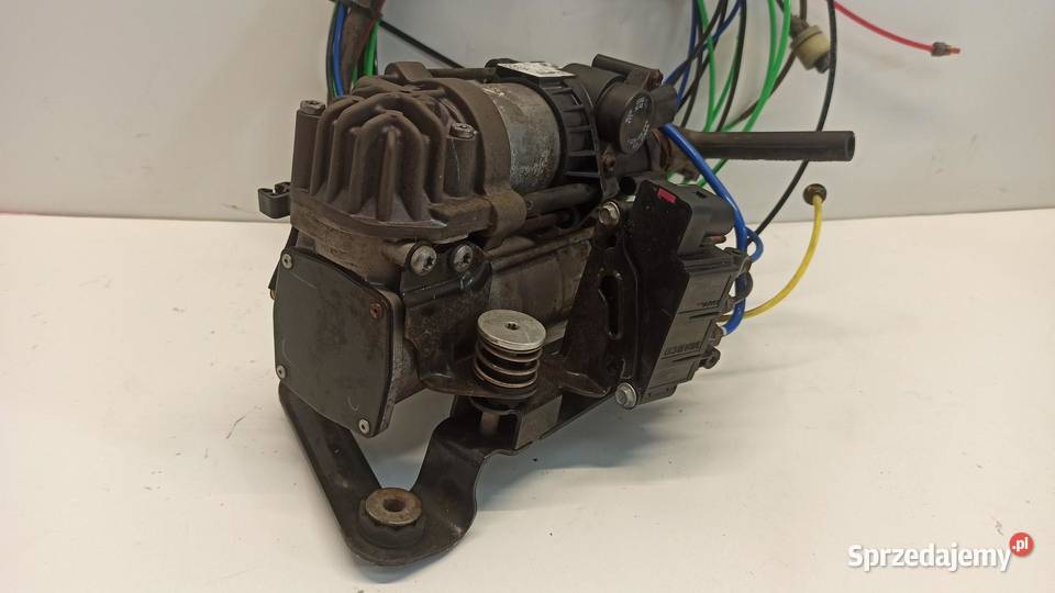 BMW 7 G11 KOMPRESOR ZAWIESZENIA 6884682 Kompresory klimatyzacji