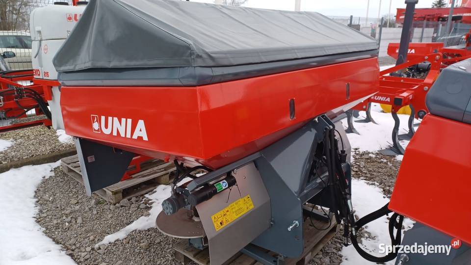 Rozsiewacz nawozów dwutarczowy Unia MXL 1200 lubelskie Jatutów