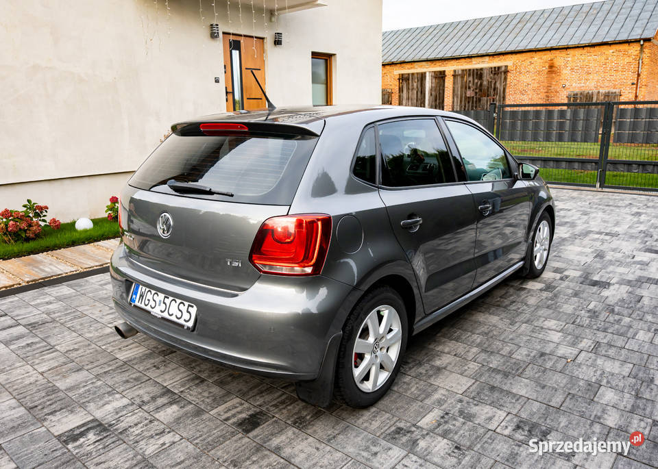 Polo V 12 TSI 105 Zadbany Polski salon stan poduszka powietrzna Płock sprzedam