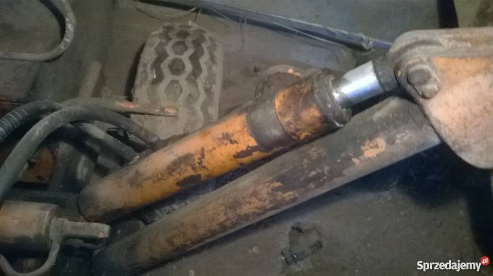 Sprzedam Czeski ładowacz cyklop unhz 500 Szczytniki