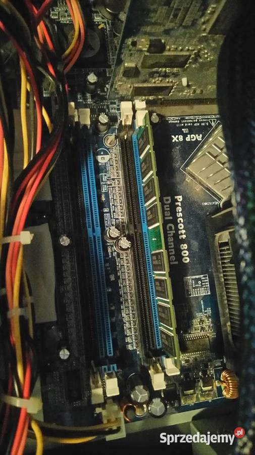 Pc pentium IV 24 ghz ram 1gb Warszawa