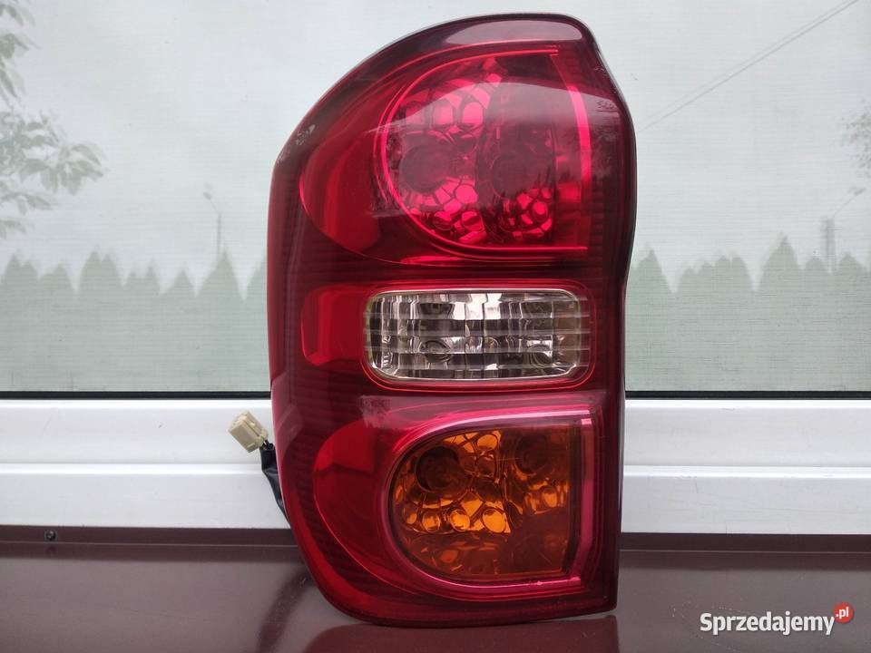 Toyota RAV4 II 2 LIFT FL lampa tył tylna lewa łódzkie Sieradz
