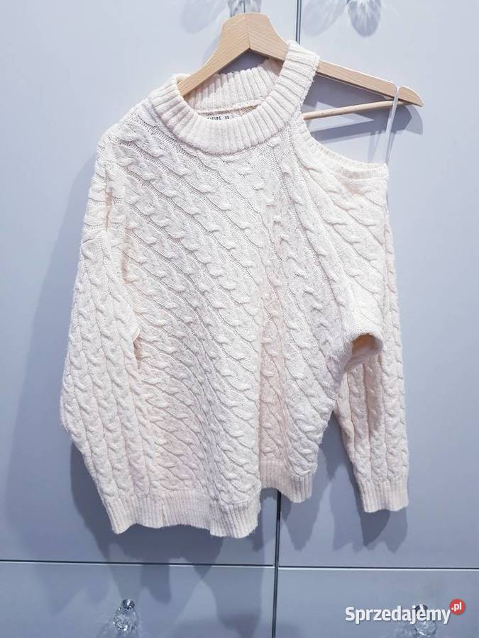 Damski dzianinowy sweter z ozdobnym wycięciem Wkładane przez głowę  Dąbrowa Górnicza