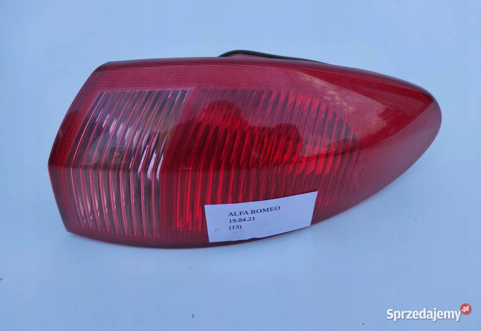 LAMPA PRAWY TYŁ ALFA ROMEO 147 937 3D Nowy Tomyśl
